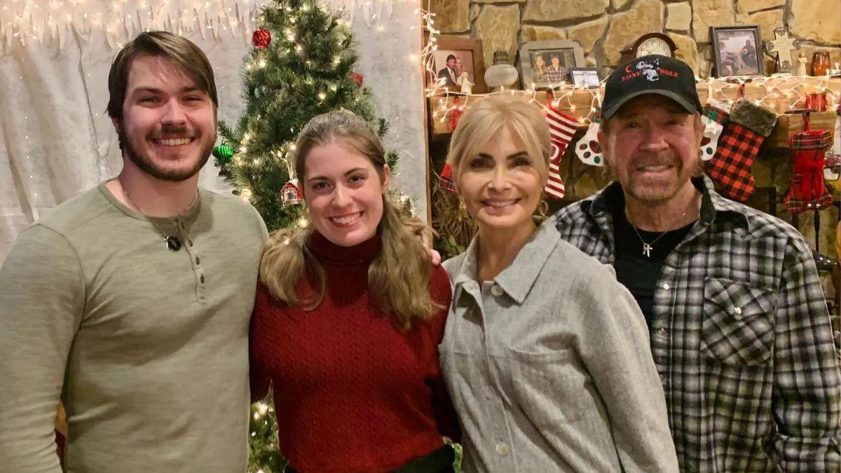 image of chuck Norris and family