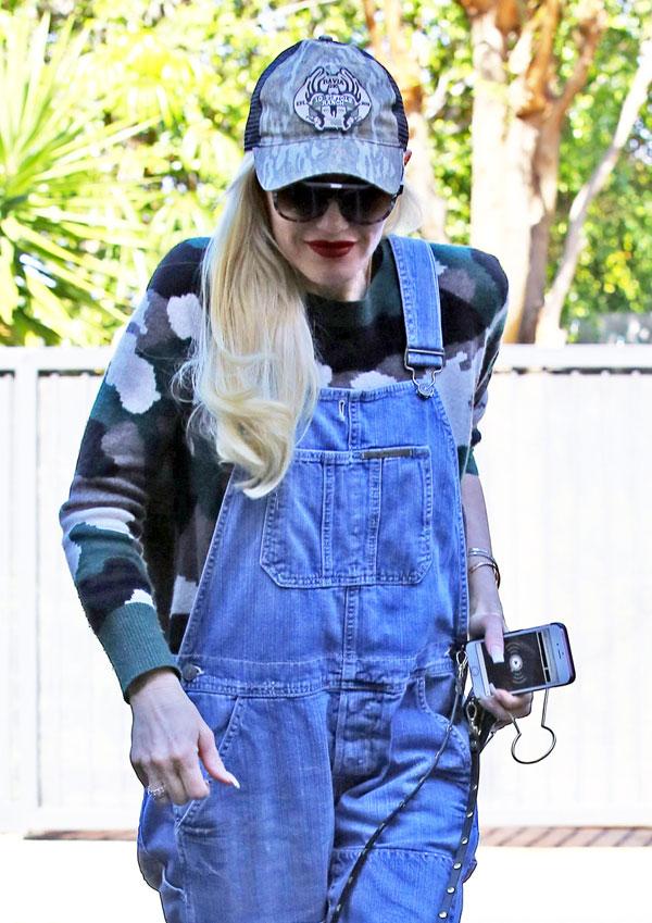 Gwen Stefani country outfit