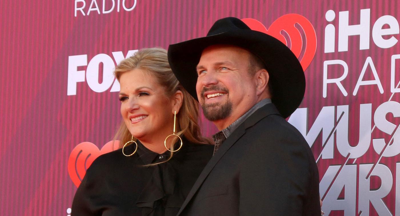 trisha yearwood garth request threesome lawsuit