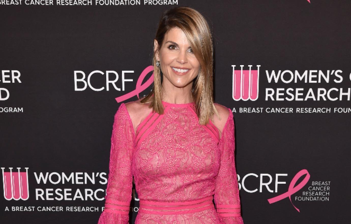 lori loughlin mossimo giannulli robbed million dollars jewelry home invasion