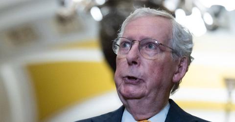 does mitch mcconnell have wife family life