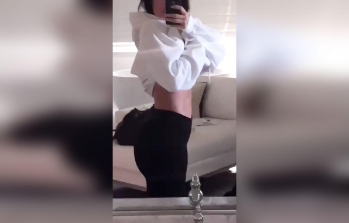 kylie jenner post baby body stormi pics 01