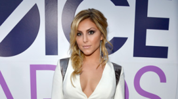 Cassie scerbo lumier 1 e1389382537303