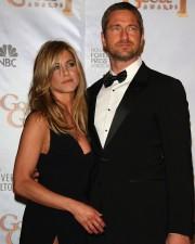 2010__02__FP_4381424_GoldenGlobes_PressRoom1_FP_011710 180×225.jpg