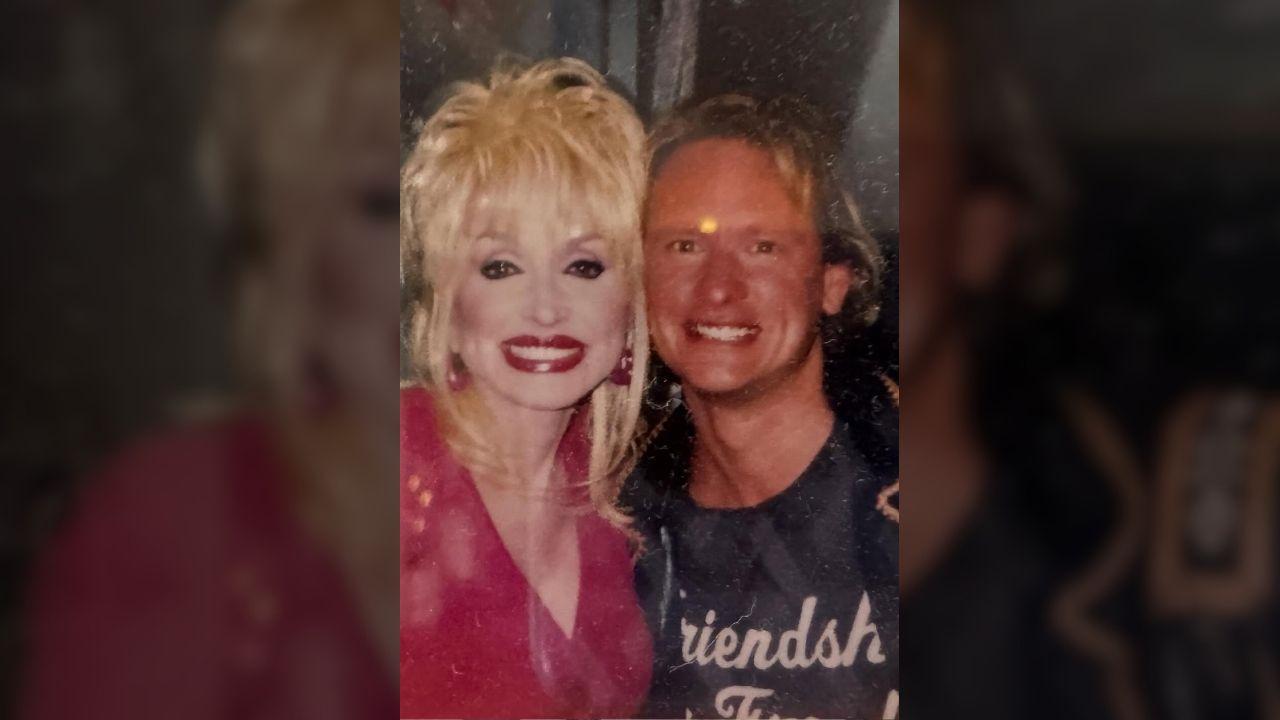 image of Kressley shared a polaroid to remember Dolly Parton after her death.