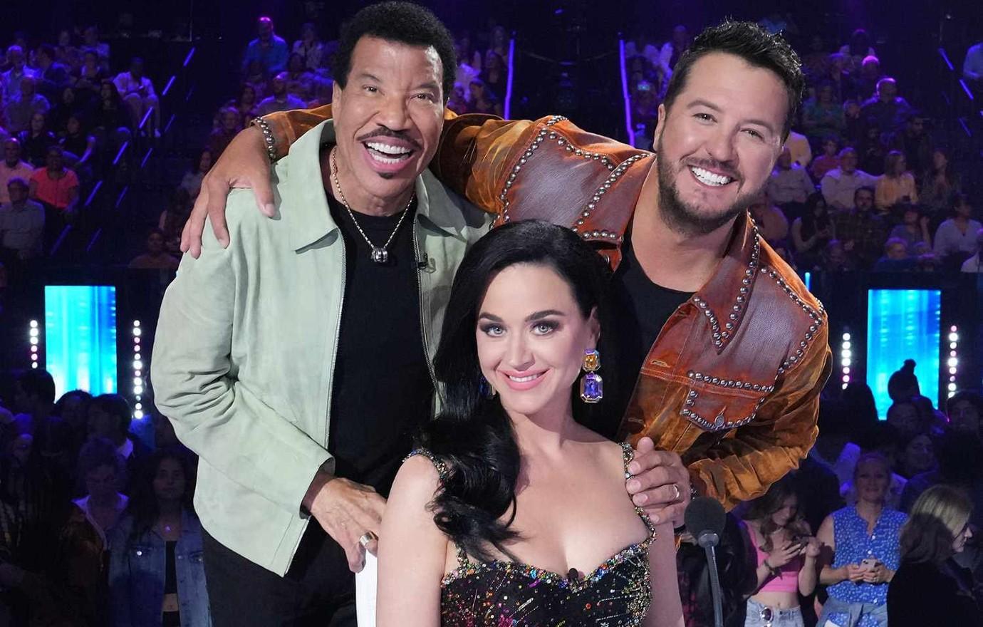 lionel richie jokes katy perrys american idol exit almost run off road abc