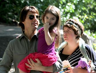 Isabella tom cruise may9 m_0.jpg