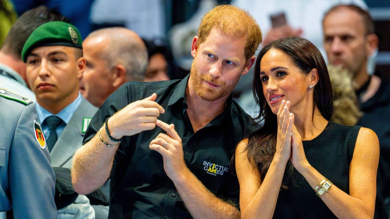 image of meghan and harry 
