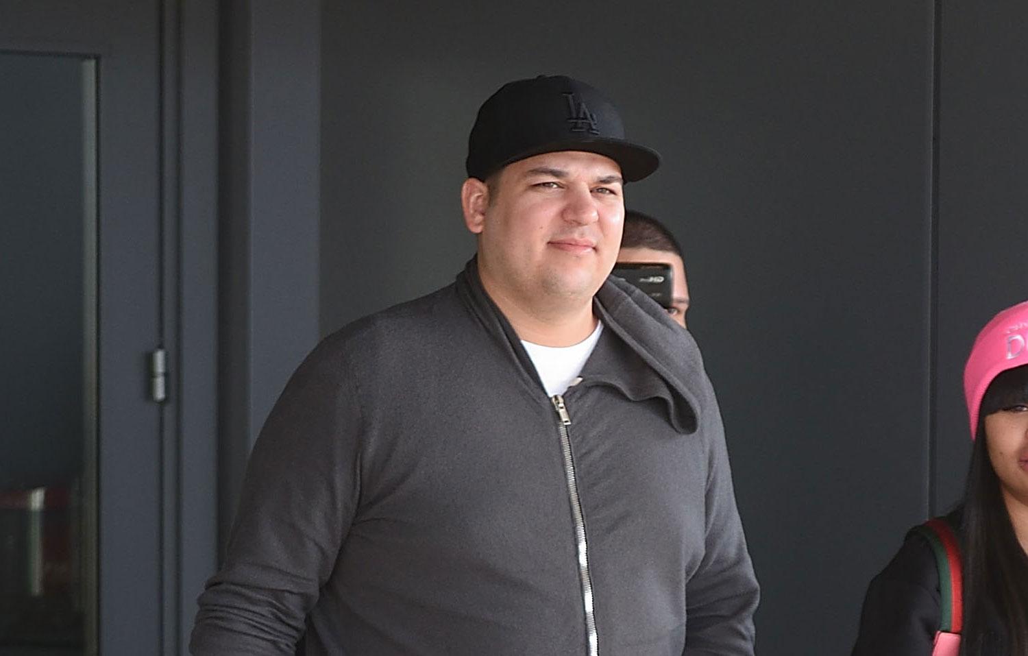 rob kardashian makes rare appearance kris jenner birthday party