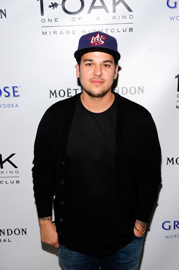 Rob kardashian charging family 250000 appear christmas card