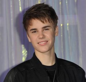 2011__03__Justin_Bieber_March17news_00 300&#215;285.jpg