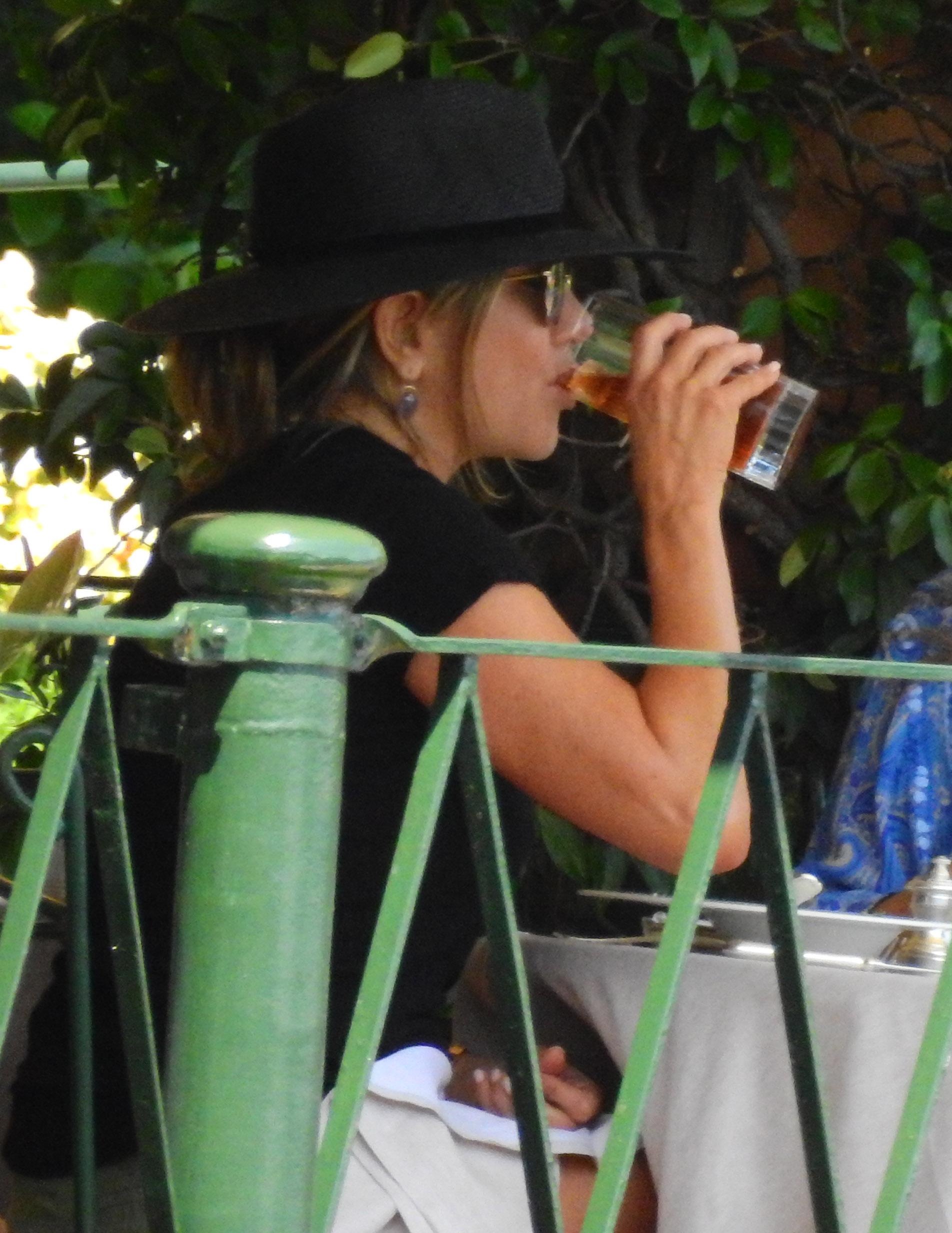 Jennifer Aniston having lunch with a friend in Portofino