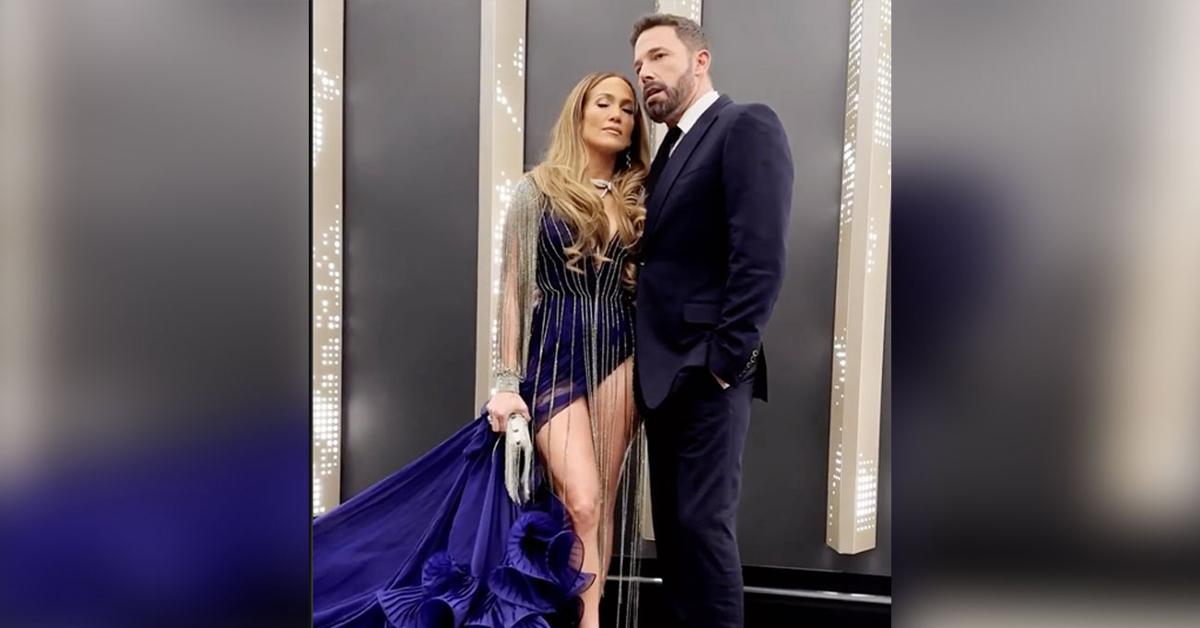 body language expert jennifer lopez control ben affleck grammy moment pp