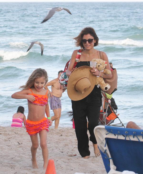 Bethenny Frankel Custody War Brynn Bikini Miami