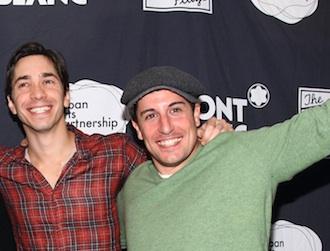 Jason_biggs_justin_long_nov5.jpg