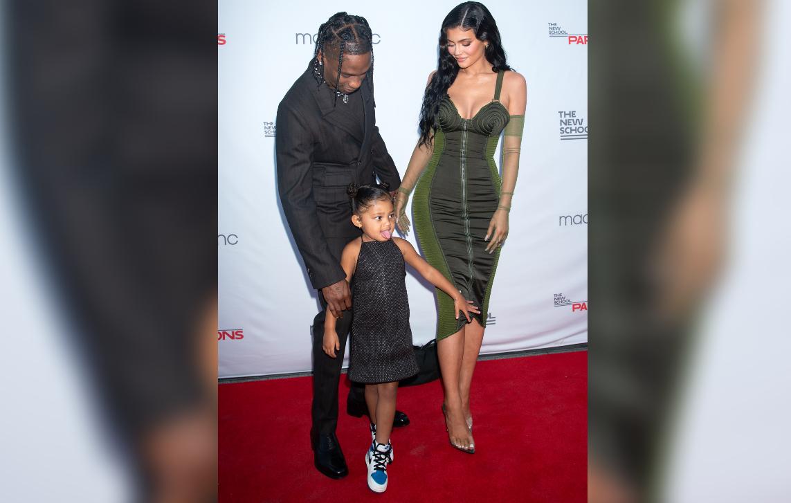 stormi helping out kylie jenner travis scott second child