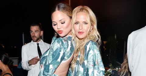 Chrissy Teigen And Rachel Zoe Wears Same Dress Photos hero