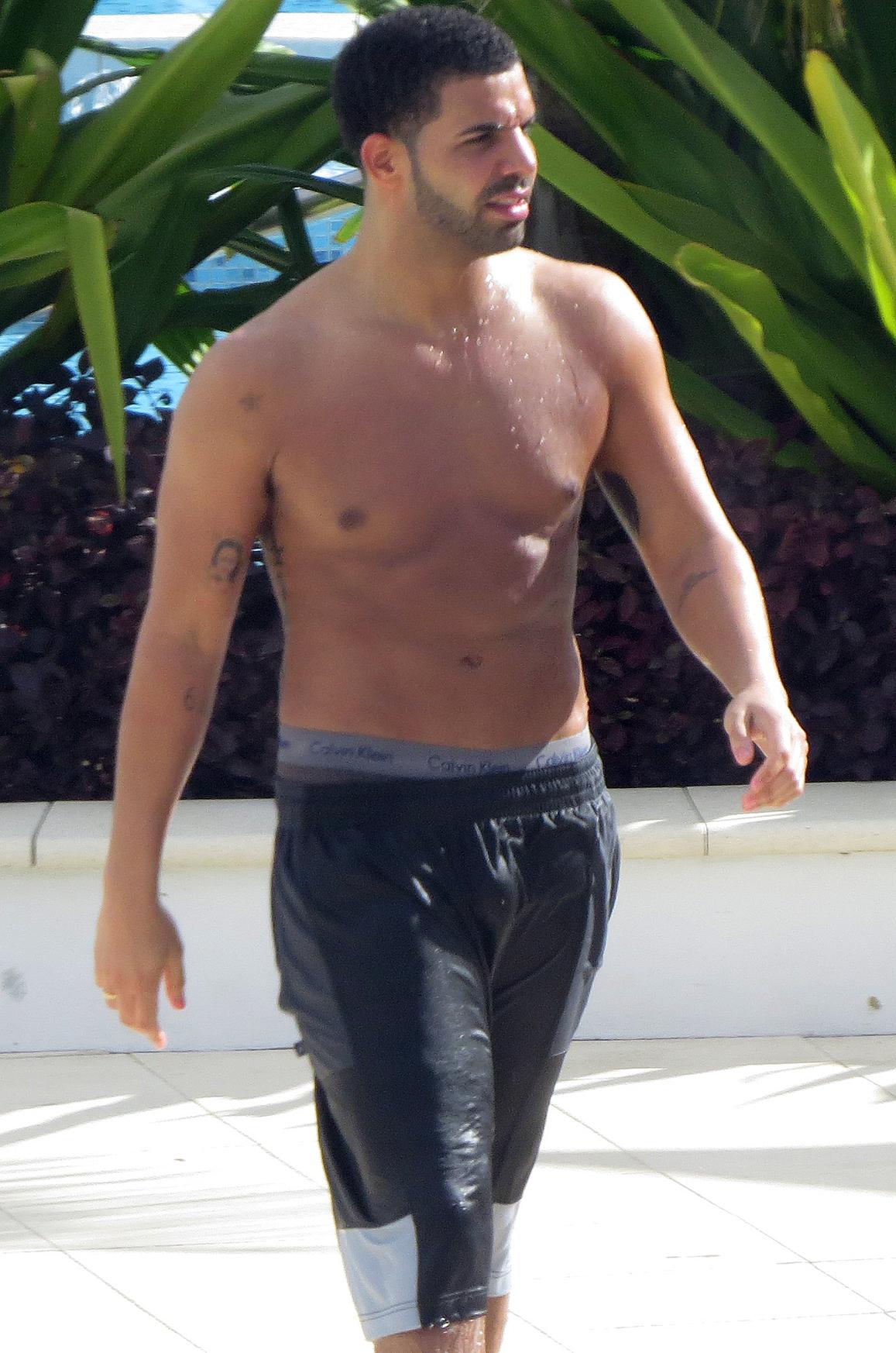 Drake naked pic