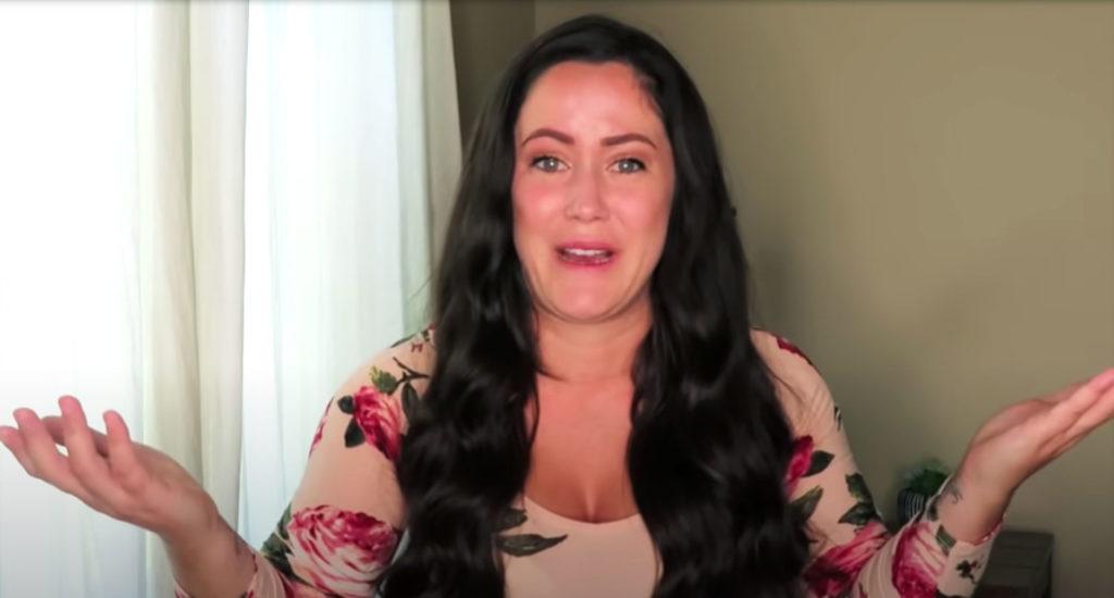 Teen Mom’s Jenelle Evans Slammed For ‘Bad Acting’ In Tearful Video About Her Kids