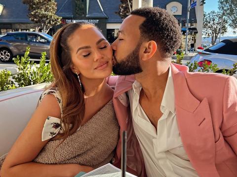 chrissy teigen jealous unhinged beginning relationship john legend