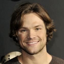 2010__07__okmagazine horoscopes jaredpadalecki 251×300.jpg