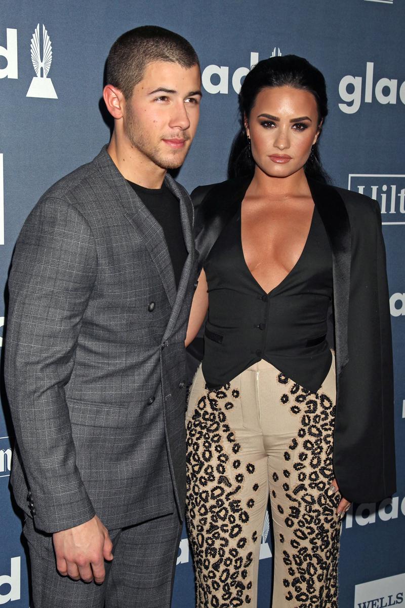 nick jonas demi lovato tour friendship