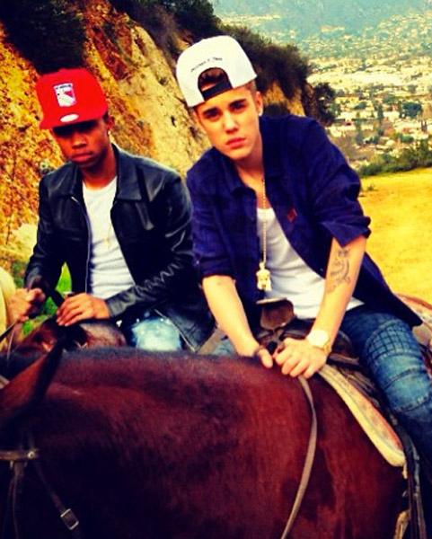 Ok 030113 news justin bieber horse riding_ _1.jpg