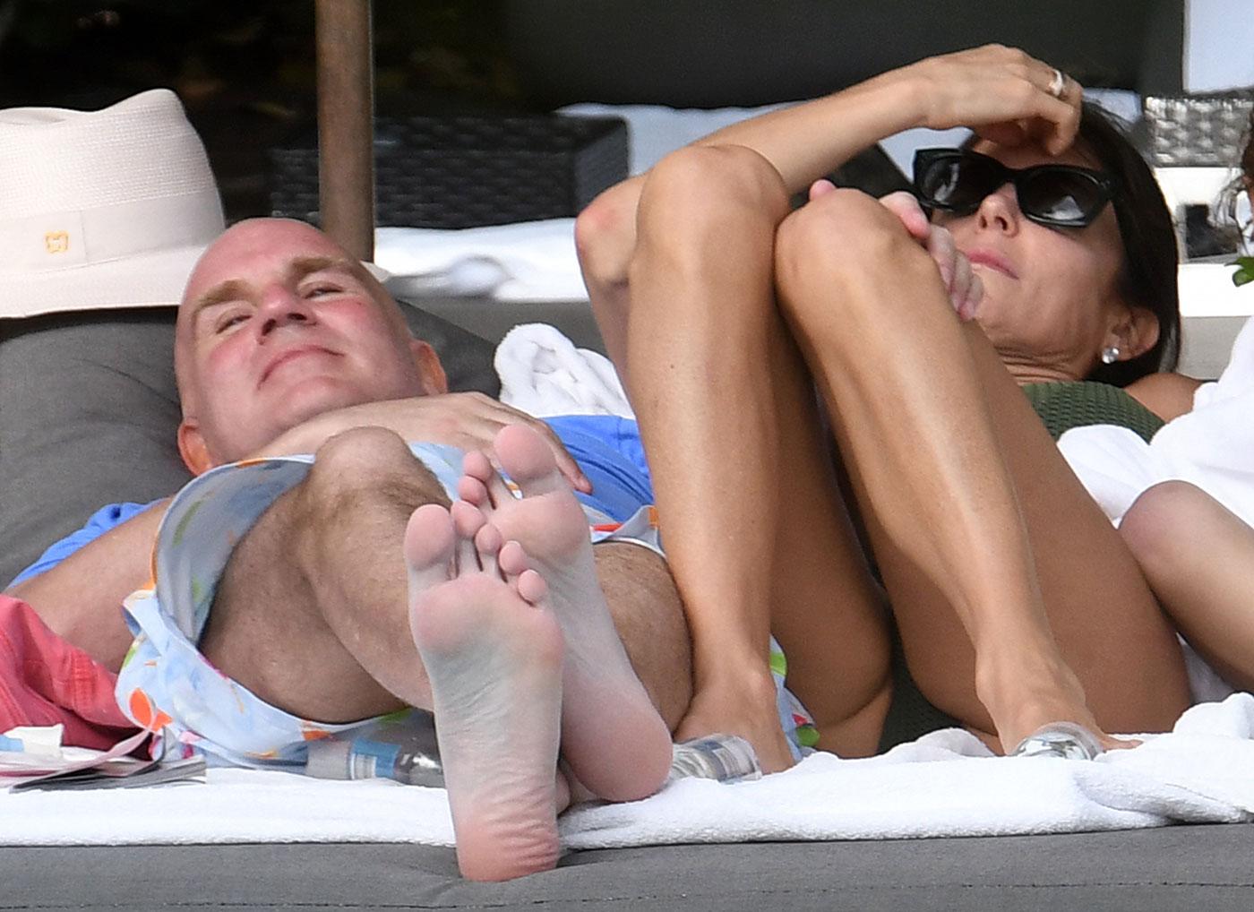 EXCLUSIVE: Bethenny Frankel is seen cuddling with ex boyfriend Dennis Shields by the pool in Miami Beach