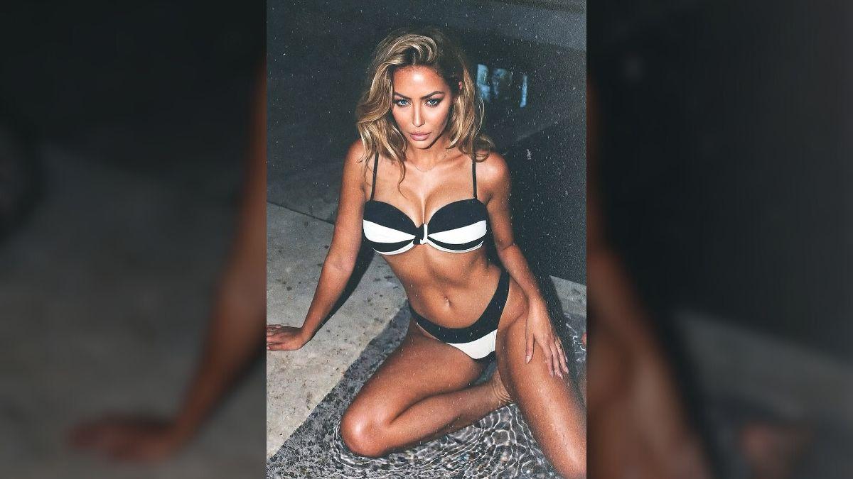 Photo of Aubrey O'Day showed off her curves in a carousel of bikini photos.