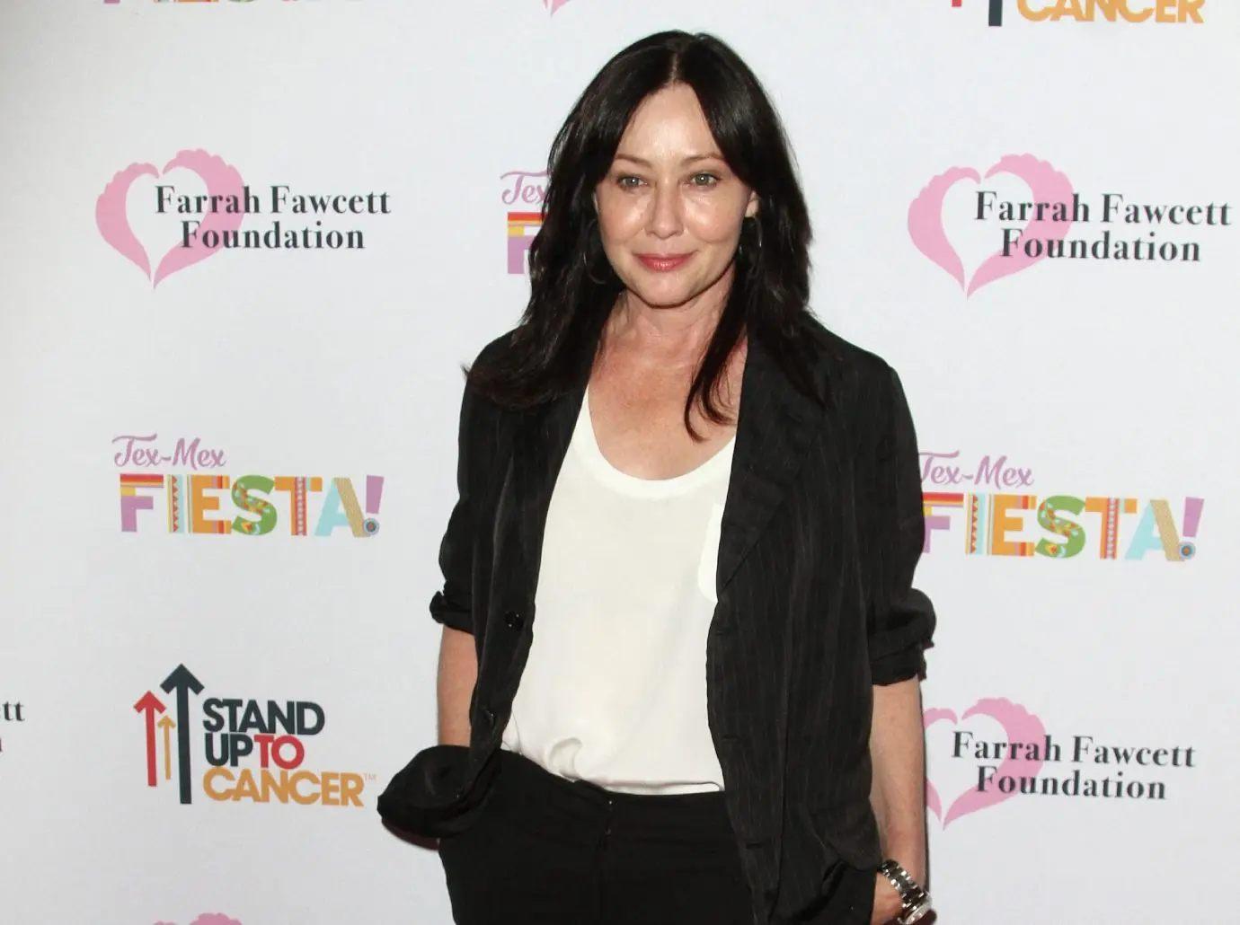 shannen doherty mom