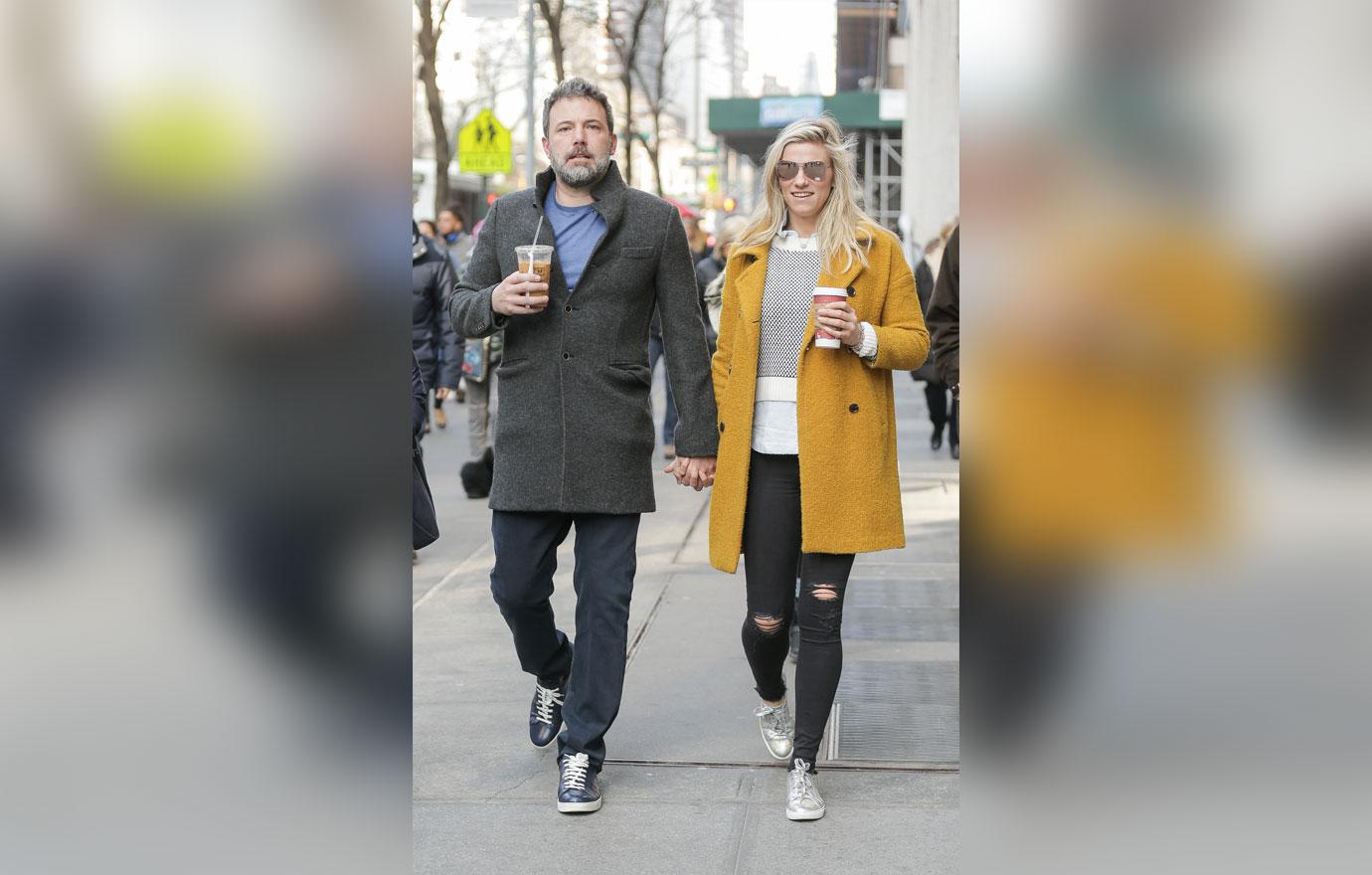 Ben Affleck and girlfriend Lindsay Shookus go for coffee after lunch. The couple are accompanied with Lindsay mother, Christine N. Shookus. Ben was stopped by fans to take a photo with him.