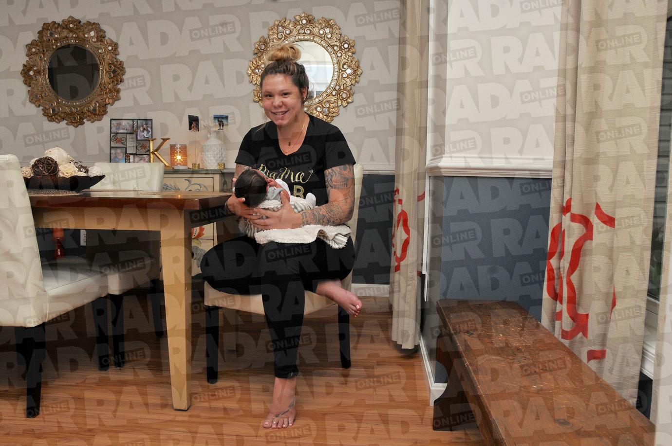 EXCLUSIVE: Kailyn Lowry seen for the first time since giving birth to new baby boy