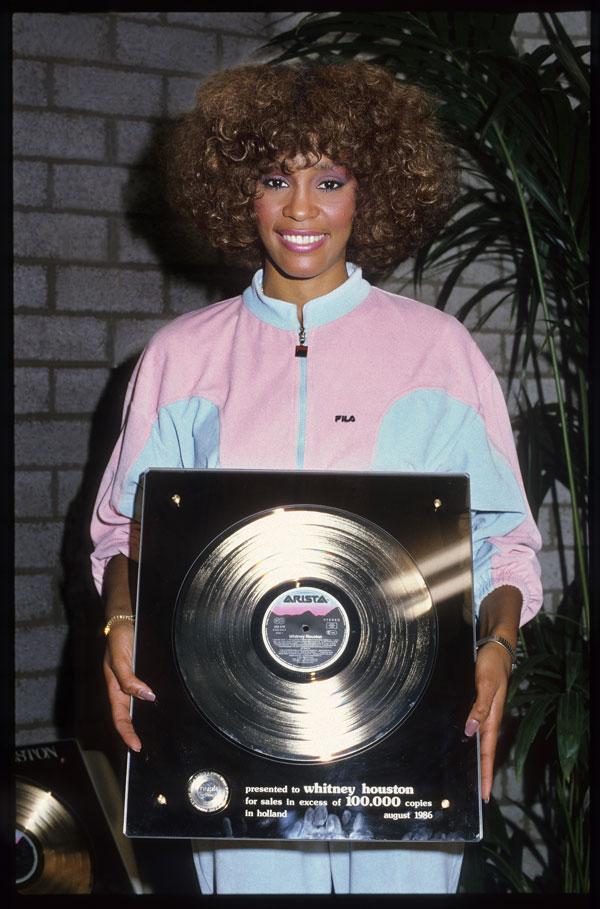 Whitney houston auction fued pat houston diss updates 07