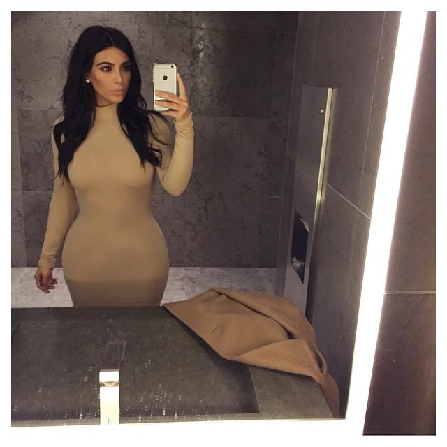 kim kardashian selfie tips