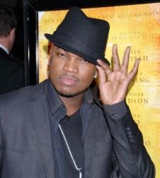 2010__11__wenn2110132 226×300.jpg