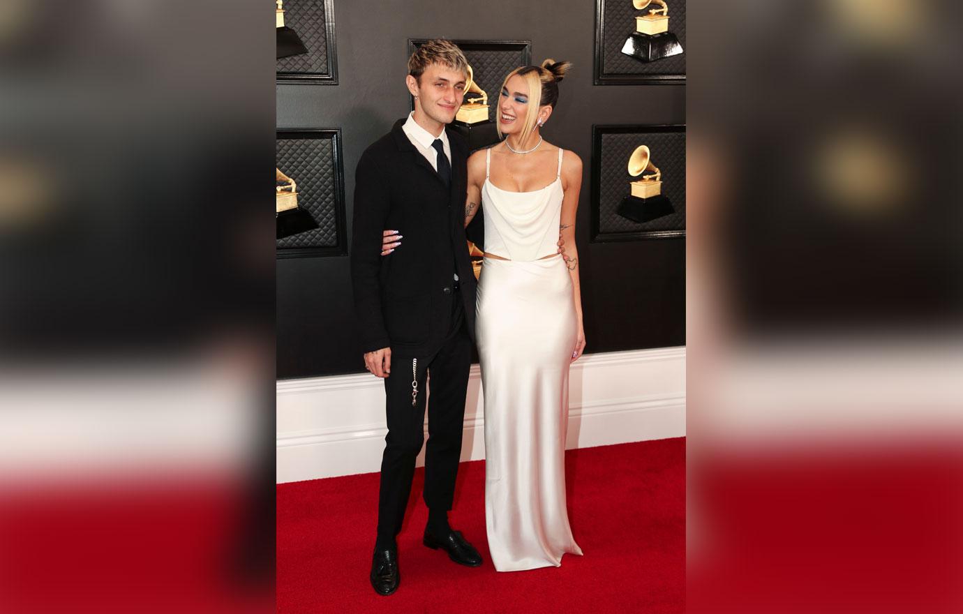 Grammy Awards 2020 Celebrity Red Carpet Arrival Photos Looks