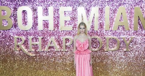 Lucy Boynton wears a sublime pink outfit on the red carpet.