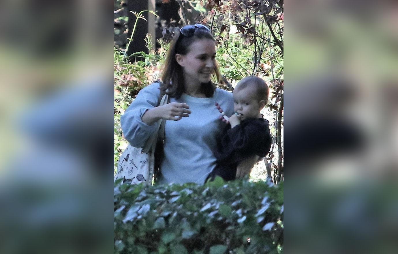 Natalie Portman baby daughter Amalia