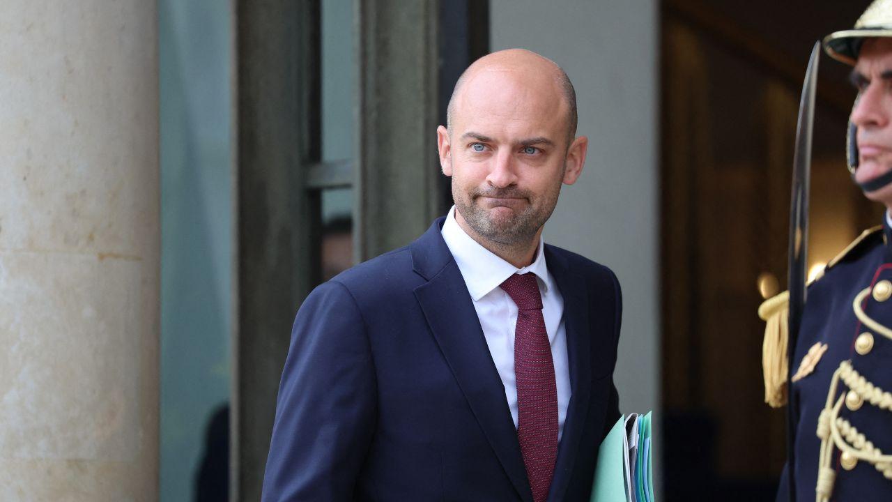 Photo of Barrot argued Musk stoked the rise of far-right violence.