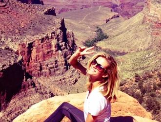 Brooklyn decker apr1f4f0f7.jpg