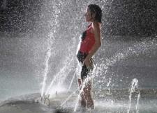 2009__09__fp_3656222_perry_katy_coq_092109 225×163.jpg