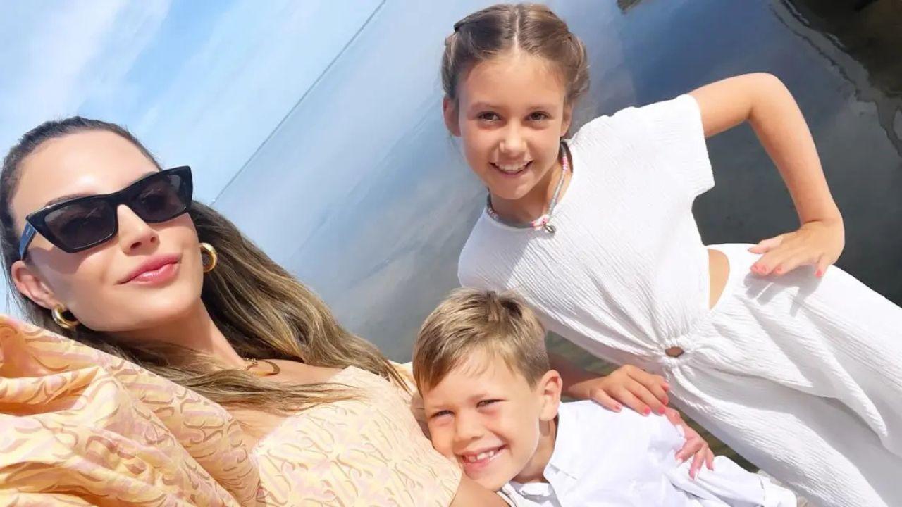 Photo of Armie Hammer and Elizabeth Chambers share two children.
