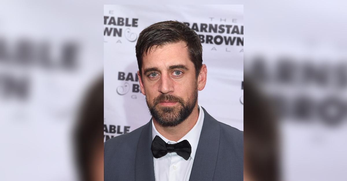 aaron rodgers furious with nfl network for leaking unvaccinated status amid covid  diagnosis