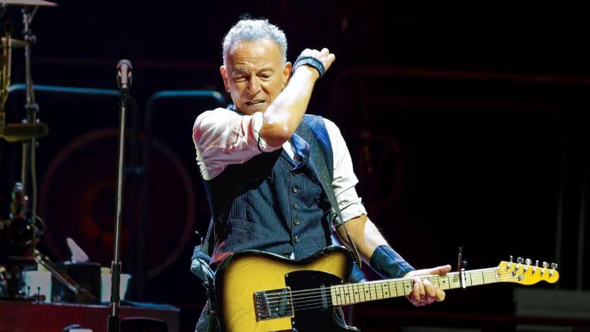 Photo of Bruce Springsteen debuted a song targeted at ICE in February.  