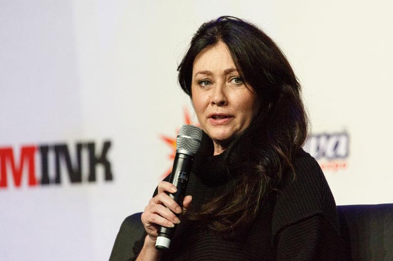 Shannen doherty breast cancer haggard appearance 02