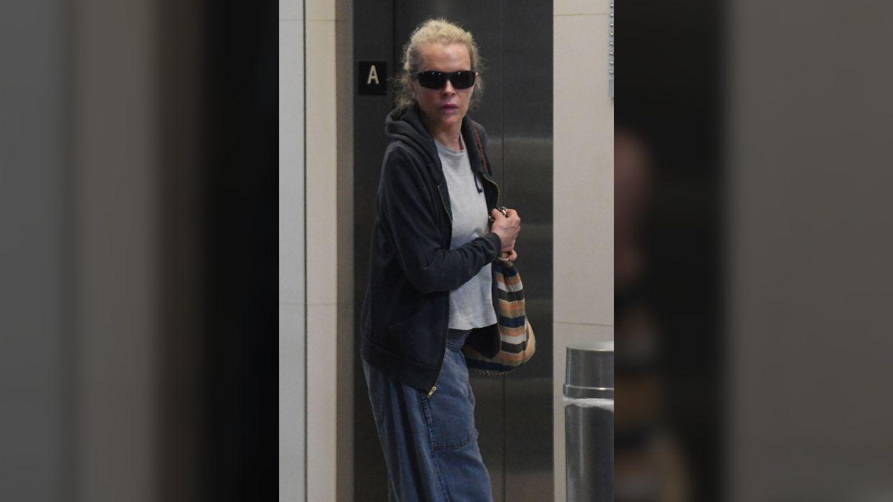image of Ireland Baldwin previously credited her mother with teaching her everything from applying lipstick to washing her face.