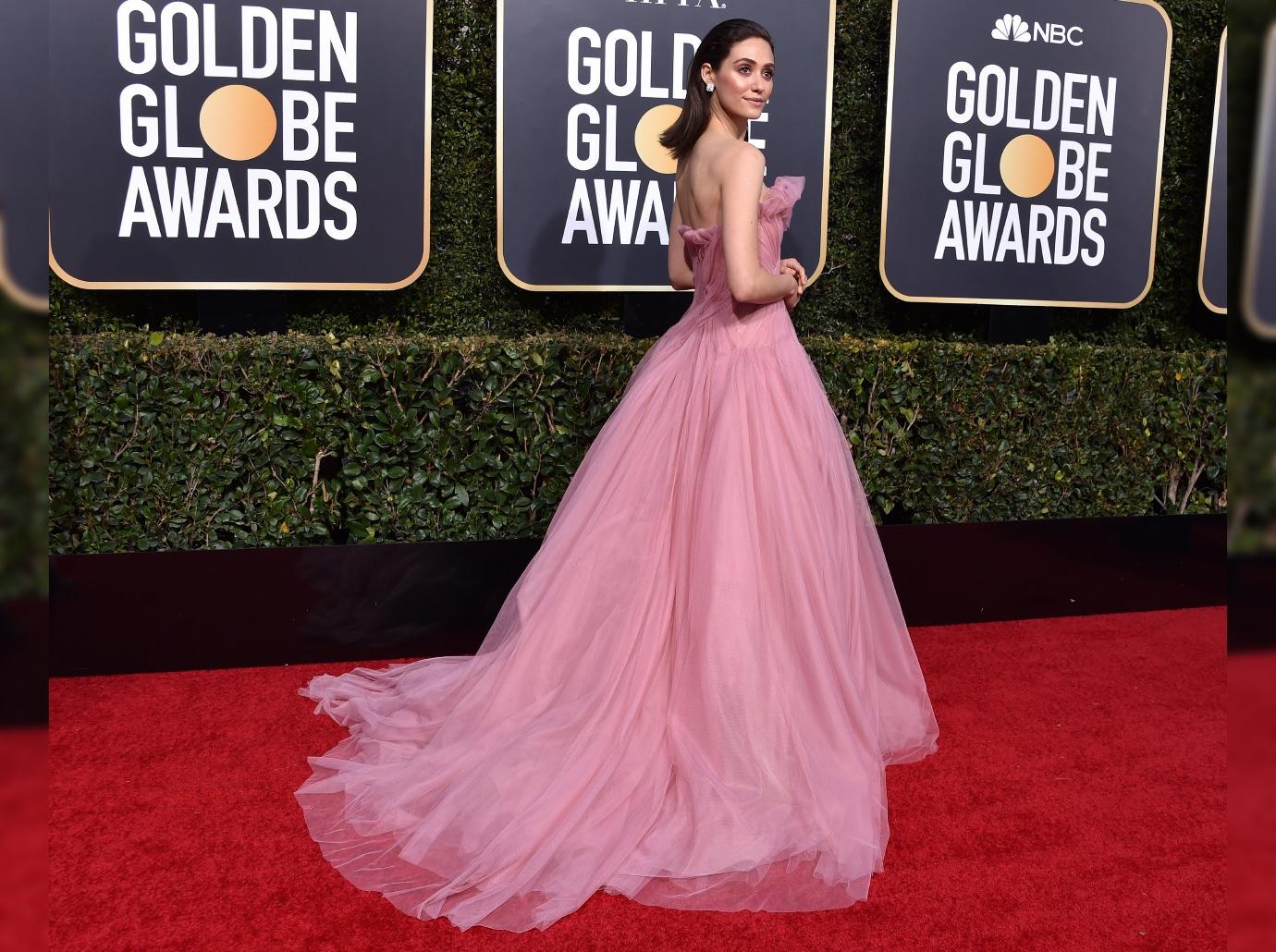 Golden Globes 2015 Red Carpet: Emma Stone, Jennifer Lopez, More Stars