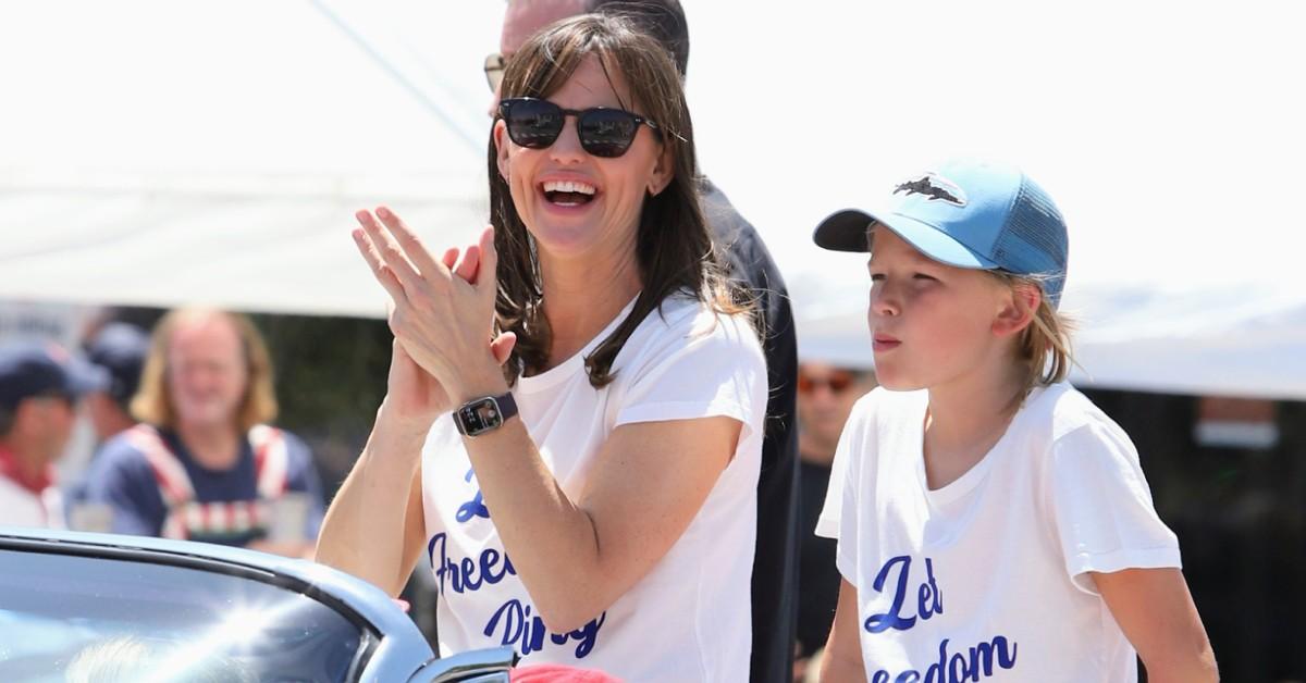 Savannah Guthrie's Daughter Has the Cutest Reaction to Taylor Swift's Travis  Kelce Romance, Parade