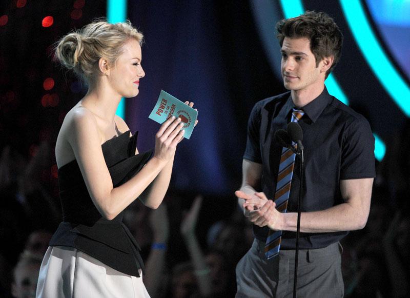 Emma Stone Andrew Garfield Together Engaged 03