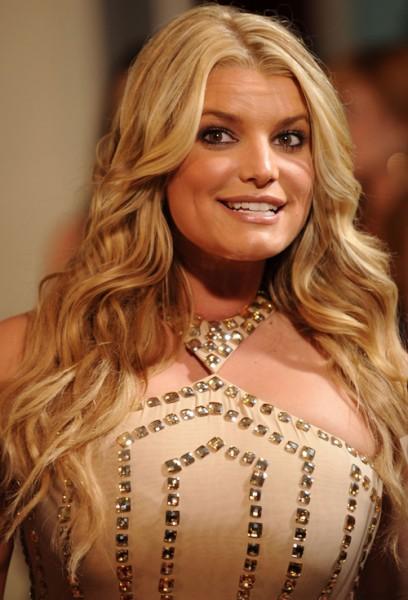 2010__07__jessica_simpson_july28mb 408&#215;600.jpg